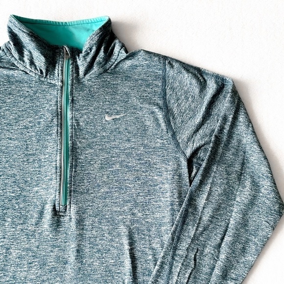 NIKE Running Quarter Zip - Picture 8 of 13
